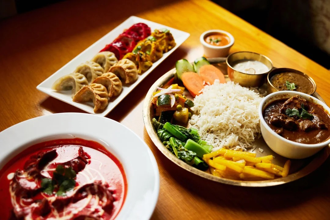 <yellow-tag>Foods</yellow-tag> and Accomodations